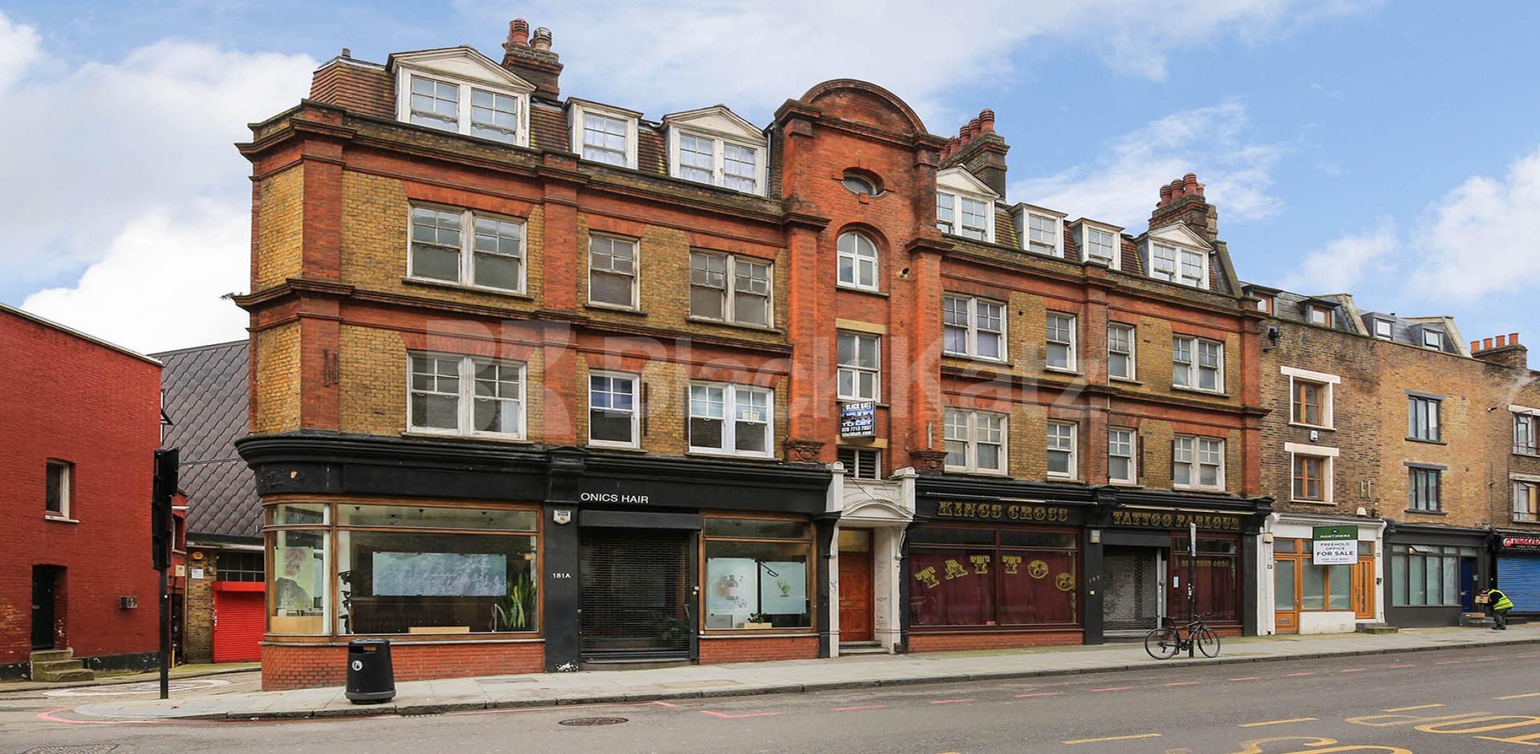 			NEW INSTRUCTION !, 1 Bedroom, 1 bath, 1 reception Flat			 Kings Cross Road, KINGS CROSS 